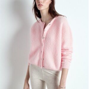 American Vintage Pale Pink Button-Front Fuzzy Cardigan